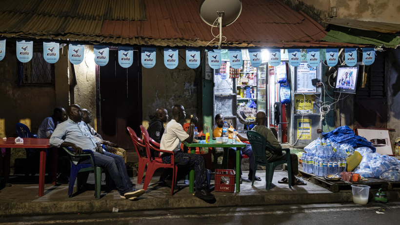 Guinée: l’opposition dénonce une «mascarade» après la victoire du «oui» au référendum