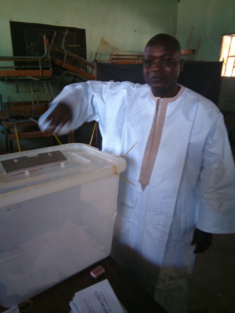 Référendum Sangalkam - "Ce soir le Sénégal va vivre des moments très importants", Oumar Gueye Référendum Sangalkam - "Ce soir le Sénégal va vivre des moments très importants", Oumar Gueye