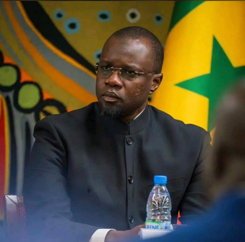 Le Premier ministre Ousmane Sonko met fin au cumul d’avantages liés aux véhicules administratifs Le Premier ministre Ousmane Sonko met fin au cumul d’avantages liés aux véhicules administratifs