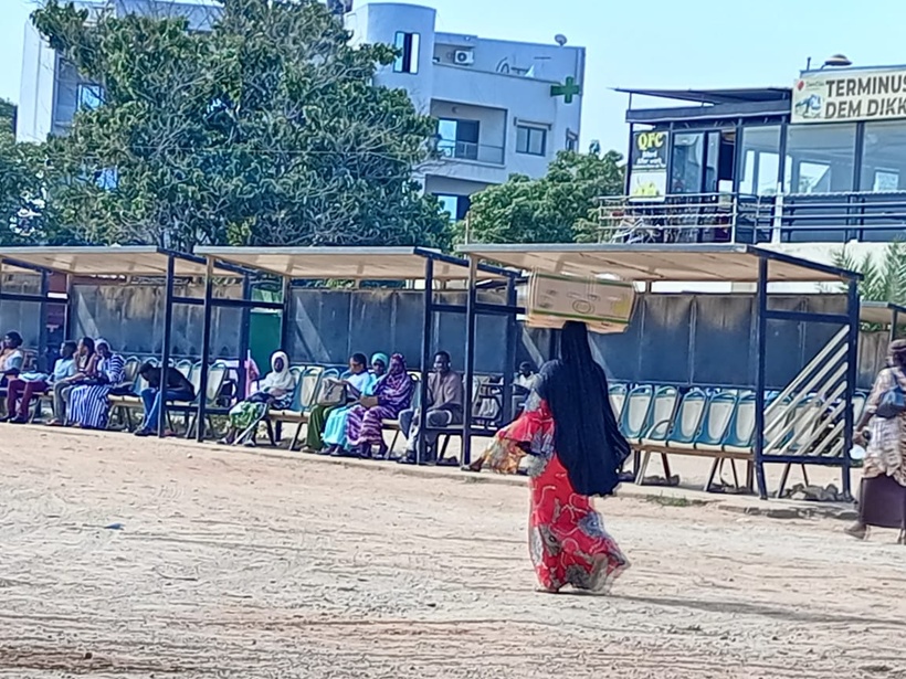Dakar Dem Dikk : les travailleurs exigent de meilleures conditions de travail et la signature de l'accord d'établissement Dakar Dem Dikk : les travailleurs exigent de meilleures conditions de travail et la signature de l'accord d'établissement