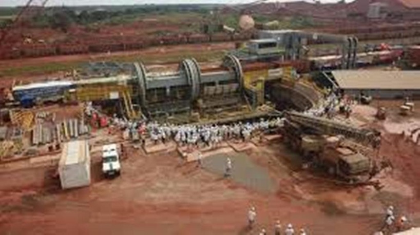 Guinée: une filiale du groupe français Bouygues quitte le pays et la mine de bauxite de Tinguilinta