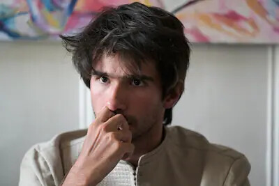 Sanction L’avocat Juan Branco suspendu neuf mois pour avoir violé le secret de l’enquête le visant pour viol