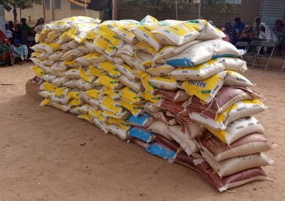 Riziculture : 350 000 tonnes bloquées dans les magasins, le CIRIZ demande une intervention urgente