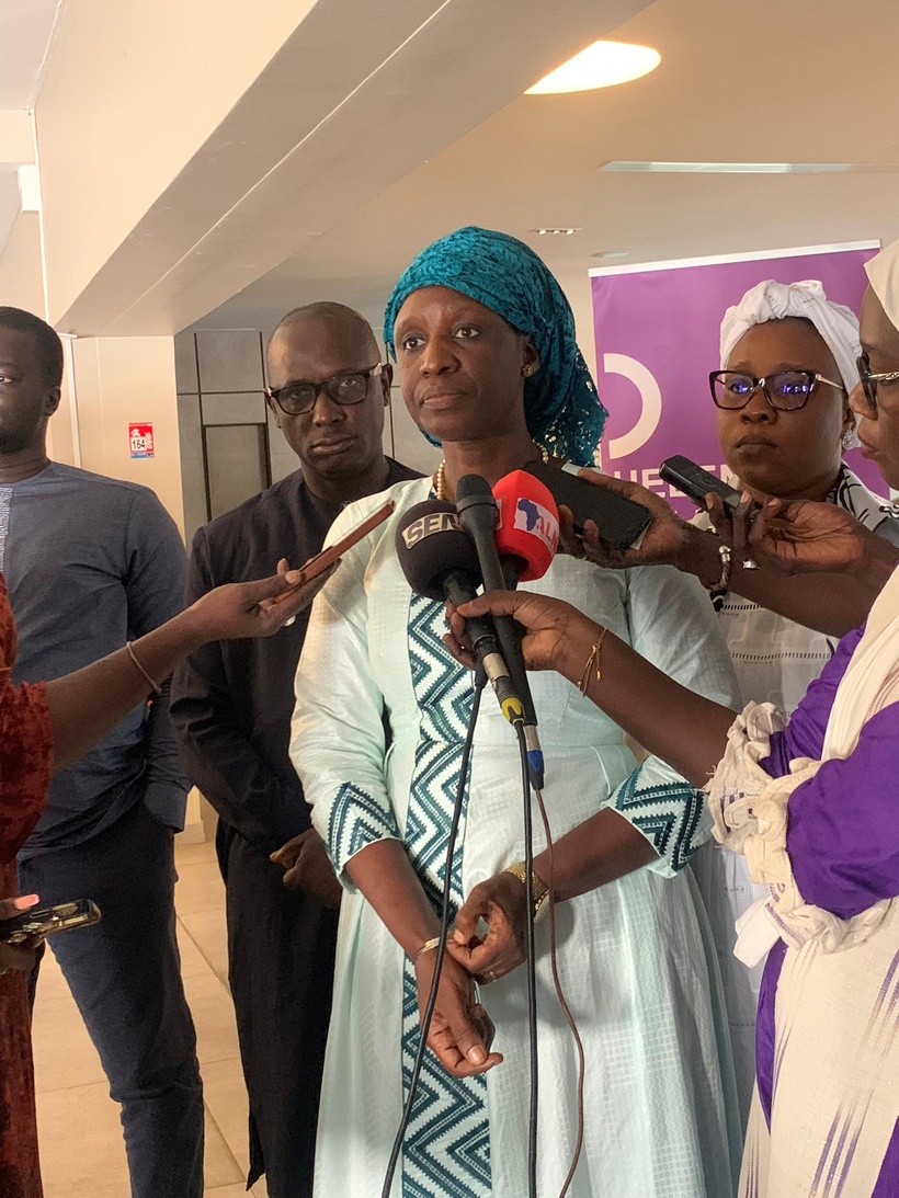 Santé maternelle et infantile : "L'inaction pourrait coûter une perte de 41 milliards de dollars", alerte une experte Santé maternelle et infantile : "L'inaction pourrait coûter une perte de 41 milliards de dollars", alerte une experte