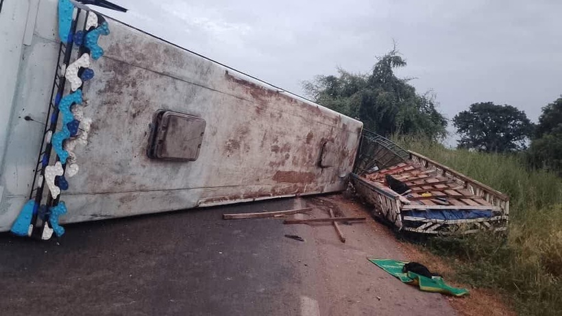 Téra-meeting : un bus de militants fait 23 blessés dans un accident sur la route du retour Téra-meeting : un bus de militants fait 23 blessés dans un accident sur la route du retour
