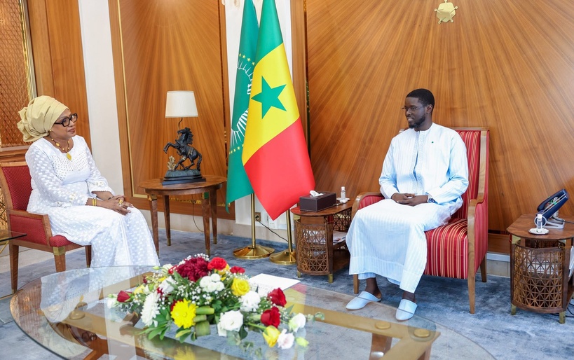 Palais : le Président Bassirou Diomaye Faye a reçu la présidente du Conseil constitutionnel Palais : le Président Bassirou Diomaye Faye a reçu la présidente du Conseil constitutionnel