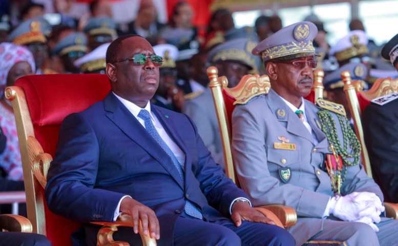 Absence de l'opposition au défilé: Pape Diop se fâche, Pape Maël Diop minimise