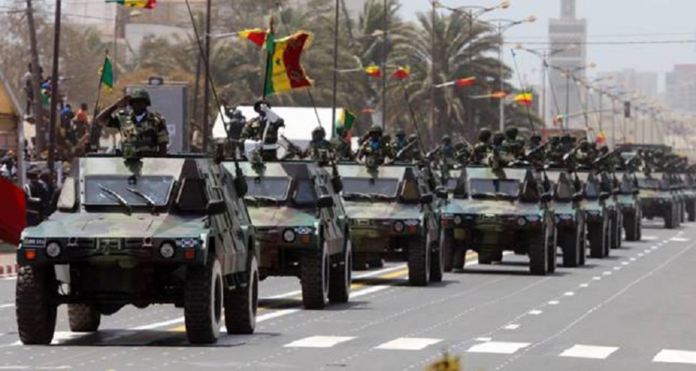 Nouvel arsenal militaire: des citoyens rassurés mais... Nouvel arsenal militaire: des citoyens rassurés mais...