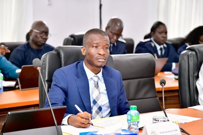 Projet de budget 2026 : hausse de plus de 15 milliards FCFA pour le ministère de l’Intérieur Projet de budget 2026 : hausse de plus de 15 milliards FCFA pour le ministère de l’Intérieur