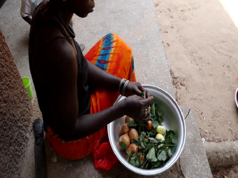 Mbour : un couple guinéen violemment agressé par sa bailleuse pour une histoire "Rossi"