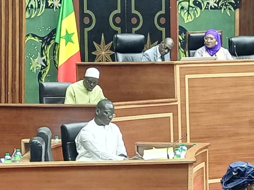 Ministère de l'Environnement : un budget de 117 milliards de FCFA adopté pour accélérer la transition écologique Ministère de l'Environnement : un budget de 117 milliards de FCFA adopté pour accélérer la transition écologique