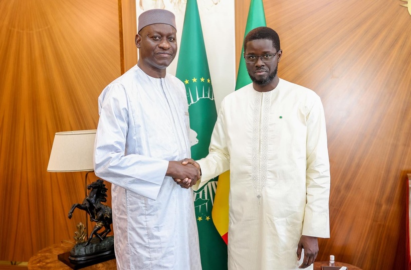 Préparatifs JOJ 2026 : Le Président Diomaye a reçu le maire Abass Fall et le Conseil municipal de Dakar