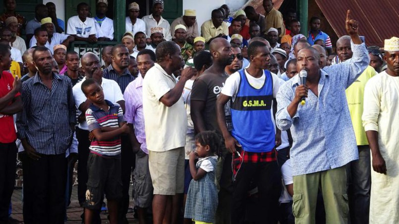 Mayotte : pourquoi l'île est au bord de l'insurrection Mayotte : pourquoi l'île est au bord de l'insurrection