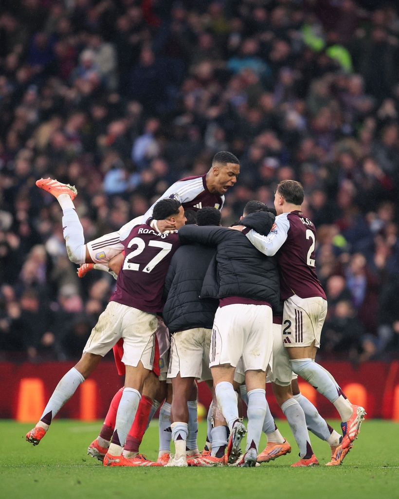 Premier League : Aston Villa bat Arsenal dans les dernières secondes 