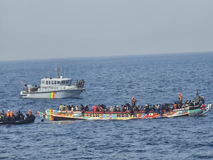 Migration irrégulière : 238 personnes secourues par la Marine nationale au large des côtes Migration irrégulière : 238 personnes secourues par la Marine nationale au large des côtes