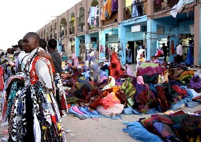 Recasement des marchands ambulants : la Ville de Dakar et la DER/FJ scellent un partenariat 