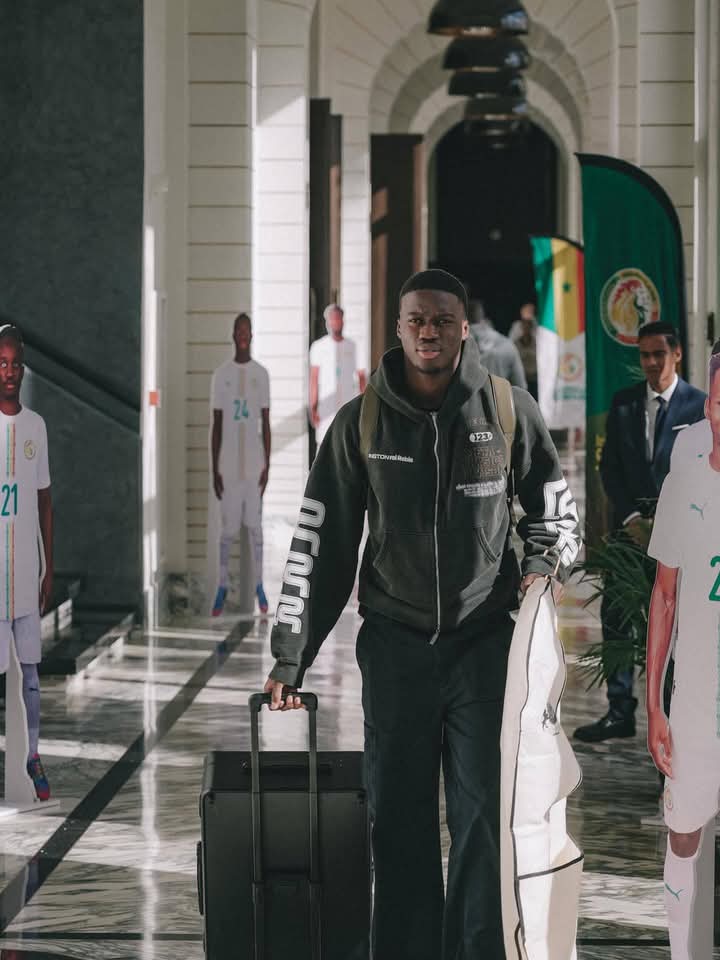 CAN 2025: Mamadou Sarr a rejoint le groupe des “Lions” du Sénégal à Tanger