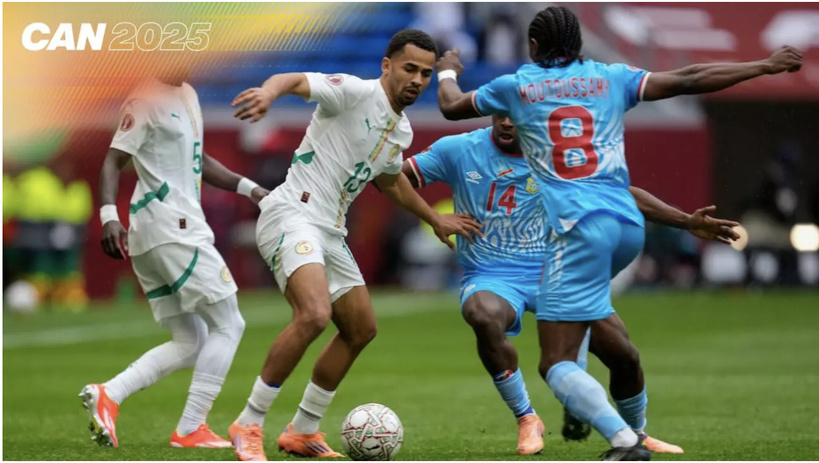 Le choc entre le Sénégal et la RD Congo a tenu toutes ses promesses lors de la CAN 2025. © Themba Hadebe, AP