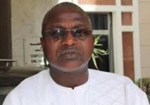 Oumar Guèye nomme son beau-frère au poste de conseiller technique Oumar Guèye nomme son beau-frère au poste de conseiller technique