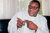 Daouda Faye, ancien ministre des Sports : " Je trouve injuste qu’on prenne autant d’argent pour construire une arène dans Dakar " Daouda Faye, ancien ministre des Sports : " Je trouve injuste qu’on prenne autant d’argent pour construire une arène dans Dakar "