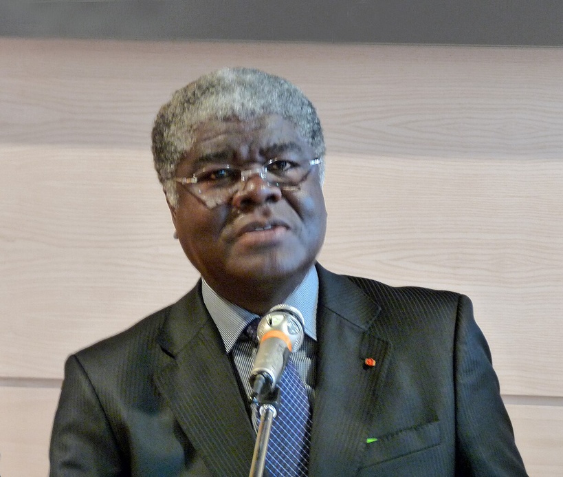 Côte d'Ivoire : le Premier ministre, Robert Beugré Mambé, démissionne Côte d'Ivoire : le Premier ministre, Robert Beugré Mambé, démissionne