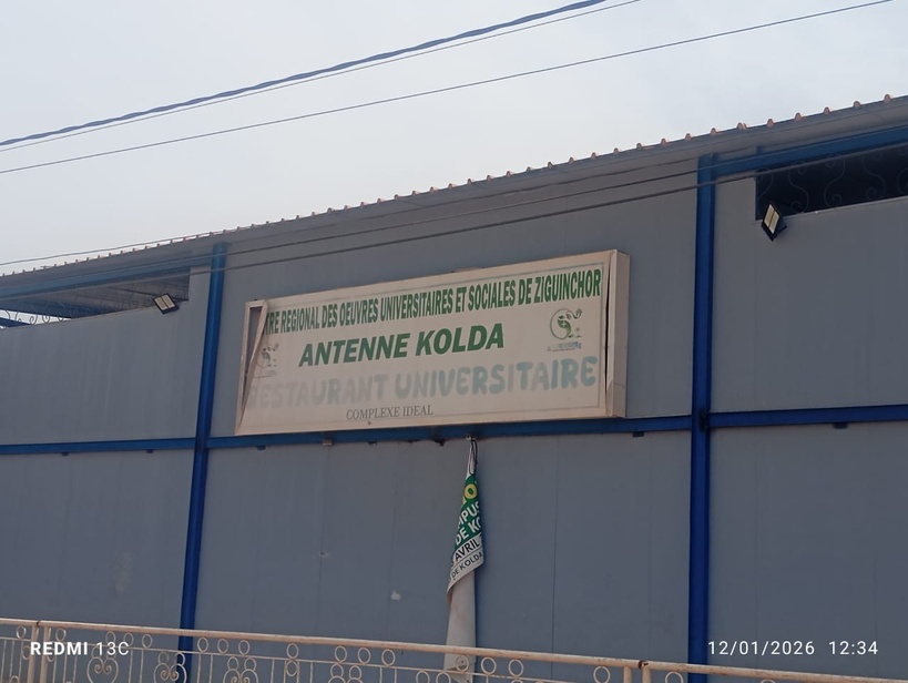 Kolda : les étudiants du centre universitaire protestent contre la fermeture du restaurant Kolda : les étudiants du centre universitaire protestent contre la fermeture du restaurant