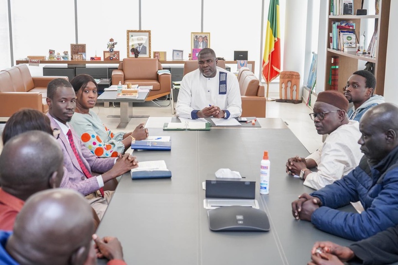 Délogement des grévistes du Radisson de Diamniadio : le ministre Amadou Ba veut des solutions concertées avec les travailleurs Délogement des grévistes du Radisson de Diamniadio : le ministre Amadou Ba veut des solutions concertées avec les travailleurs