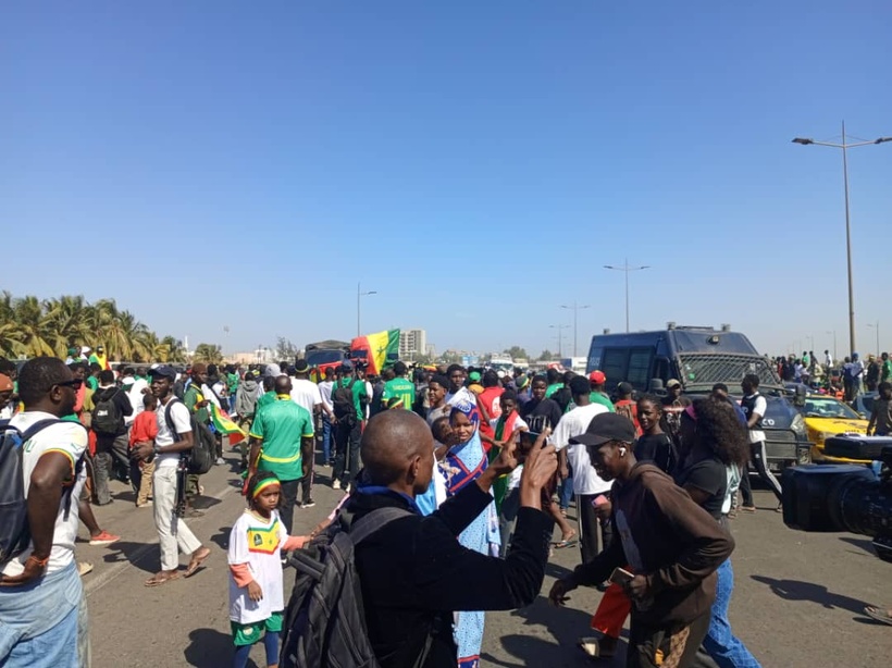 En images : Dakar en fête, les supporters célèbrent les champions d’Afrique 2025 En images : Dakar en fête, les supporters célèbrent les champions d’Afrique 2025