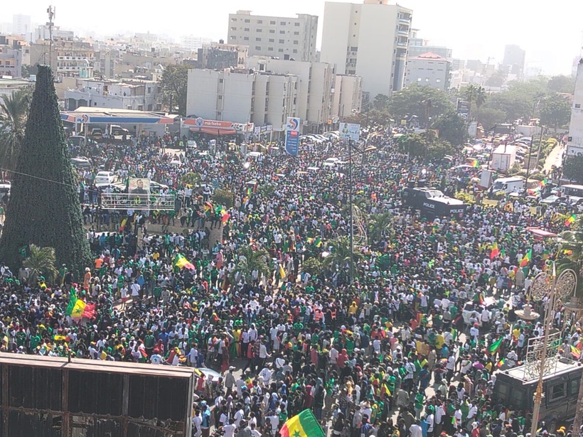Parade des « Lions » : les images impressionnantes au niveau du rond-point Jet d’Eau Parade des « Lions » : les images impressionnantes au niveau du rond-point Jet d’Eau