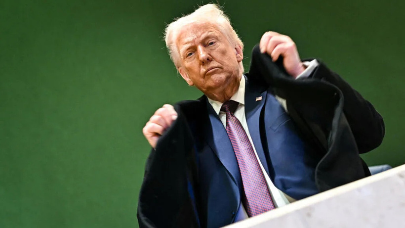 Le président américain a affirmé ce jeudi 22 janvier qu'une « armada » navale américaine était en route pour le golfe Persique, maintenant la pression sur Téhéran, alors que la perspective d'une intervention militaire semblait s'être éloignée. Donald Le président américain a affirmé ce jeudi 22 janvier qu'une « armada » navale américaine était en route pour le golfe Persique, maintenant la pression sur Téhéran, alors que la perspective d'une intervention militaire semblait s'être éloignée. Donald