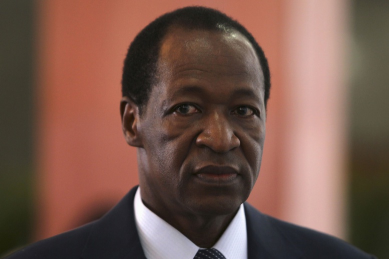 Burkina Faso: la Cour de cassation annule les mandats d’arrêt visant Guillaume Soro et Blaise Compaoré pour des raisons de vice de procédure Burkina Faso: la Cour de cassation annule les mandats d’arrêt visant Guillaume Soro et Blaise Compaoré pour des raisons de vice de procédure