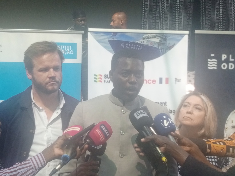 Environnement : sur 250 000 tonnes de déchets plastiques généré, seulement 10 % sont recyclés Environnement : sur 250 000 tonnes de déchets plastiques généré, seulement 10 % sont recyclés