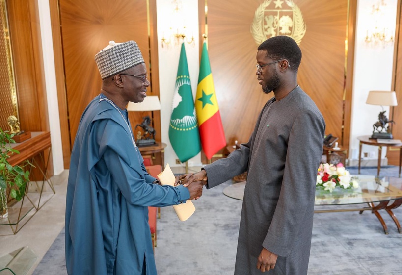 Dialogue social et pouvoir d’achat au cœur d’une audience entre le Président Diomaye Faye et Elimane Diouf de la CSA Dialogue social et pouvoir d’achat au cœur d’une audience entre le Président Diomaye Faye et Elimane Diouf de la CSA