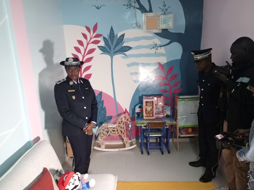 Protection de l’enfance : le commissariat de la Zac Mbao se dote d'une salle d’audition moderne pour les mineurs Protection de l’enfance : le commissariat de la Zac Mbao se dote d'une salle d’audition moderne pour les mineurs