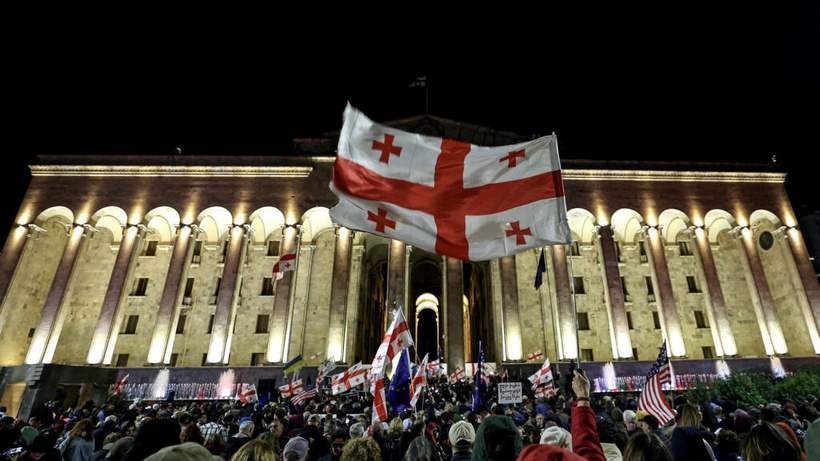 Géorgie: une loi visant à rendre les financements étrangers illégaux étudiée au Parlement