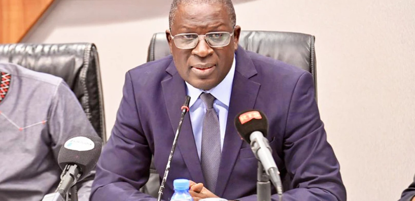 Réforme des bourses d'études, le ministère de l'Éducation apporte des éclaircissements cet après-midi Réforme des bourses d'études, le ministère de l'Éducation apporte des éclaircissements cet après-midi