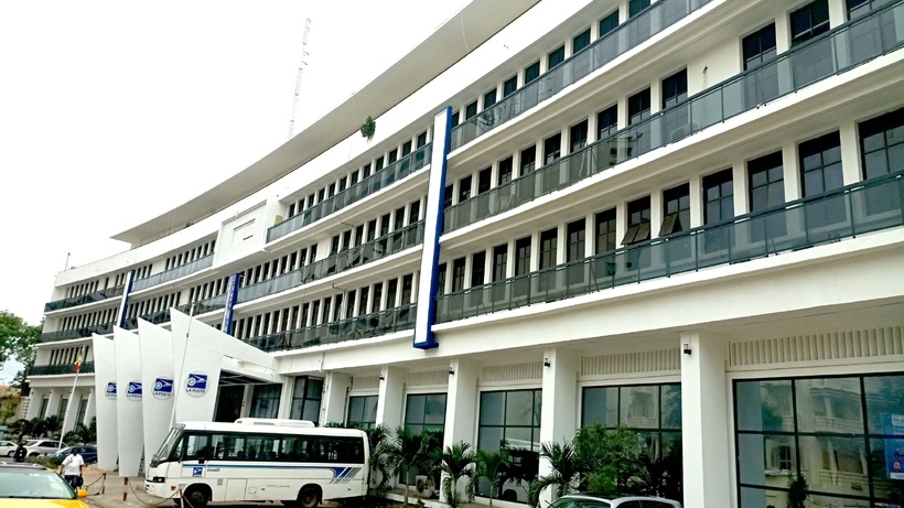 Présumées malversations à la Poste : un cadre des RH arrêté pour détournement de plus de 32 millions de FCFA Présumées malversations à la Poste : un cadre des RH arrêté pour détournement de plus de 32 millions de FCFA