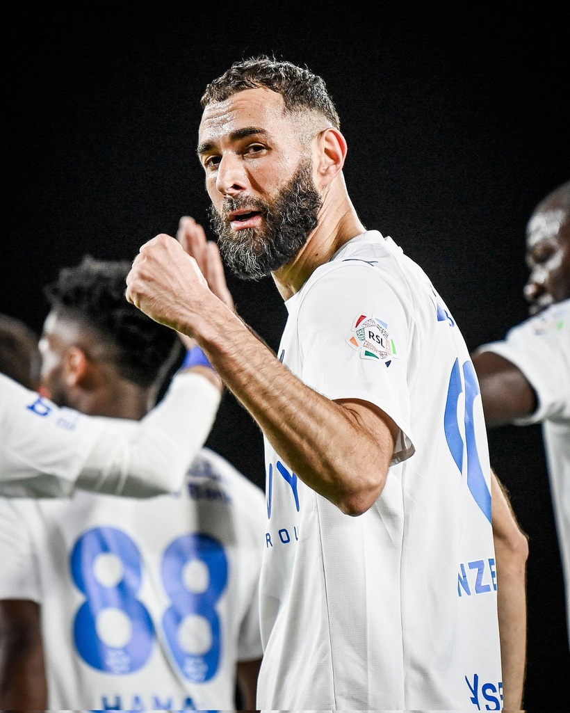 Saudi Pro League : Karim Benzema auteur un triplé pour son premier match avec Al Hilal Saudi Pro League : Karim Benzema auteur un triplé pour son premier match avec Al Hilal