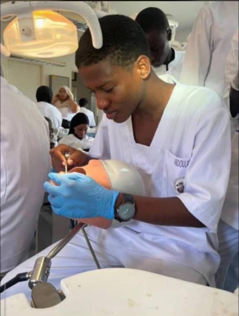 Sénégal- UCAD : L'APR réclame la démission du ministre de l'Intérieur après le décès d’un étudiant