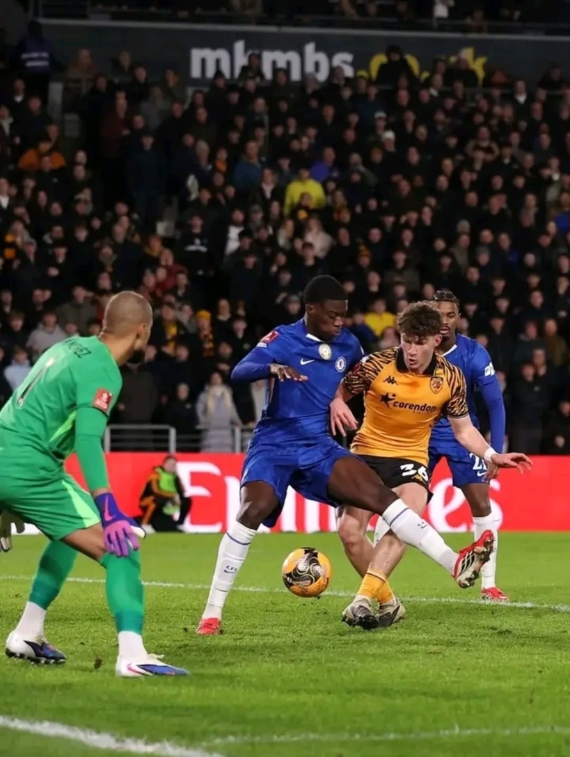 Chelsea : début convaincant de Mamadou Sarr comme titulaire Chelsea : début convaincant de Mamadou Sarr comme titulaire