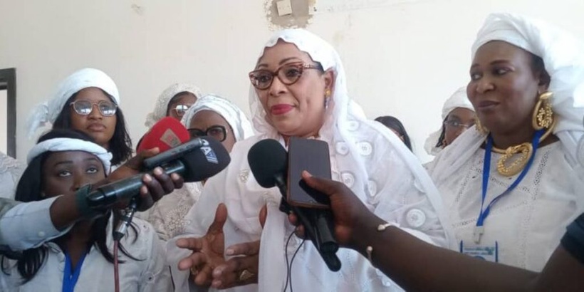  Conférence religieuse du PDS : les femmes du parti appellent à la mobilisation et à l’unité de la famille libérale Conférence religieuse du PDS : les femmes du parti appellent à la mobilisation et à l’unité de la famille libérale