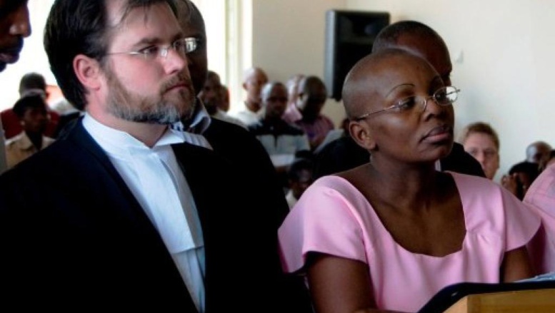 Rwanda: l’avocate de l’opposante Victoire Ingabire sommée de quitter le pays Rwanda: l’avocate de l’opposante Victoire Ingabire sommée de quitter le pays
