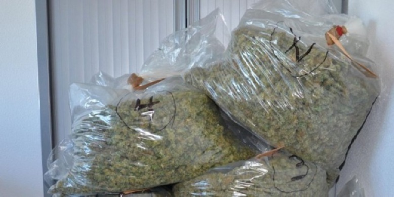 300 kg de drogue saisies, 3 personnes dont une femme arrêtées par l'OCRTIS