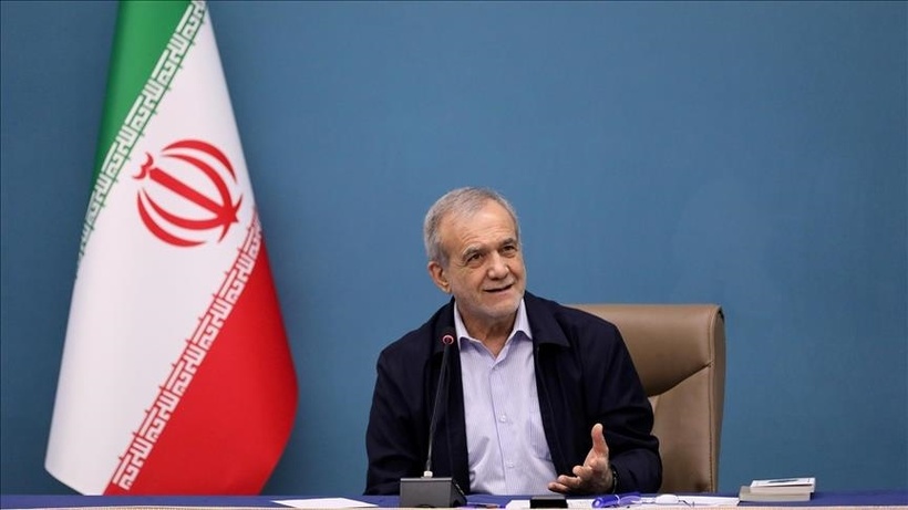 Le président iranien rend hommage aux hauts responsables tués dans les attaques américano-israéliennes Le président iranien rend hommage aux hauts responsables tués dans les attaques américano-israéliennes