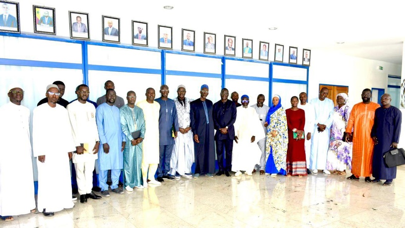 Nettoiement : l’État et les concessionnaires amorcent un dénouement avant la Korité Nettoiement : l’État et les concessionnaires amorcent un dénouement avant la Korité