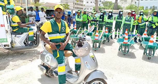 Korité : la SONAGED mobilise plus de 3 000 agents pour assurer la salubrité des lieux de culte