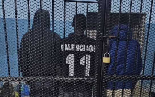 Grand-Yoff : La police interpelle trois agresseurs présumés après une attaque à la machette au BRT