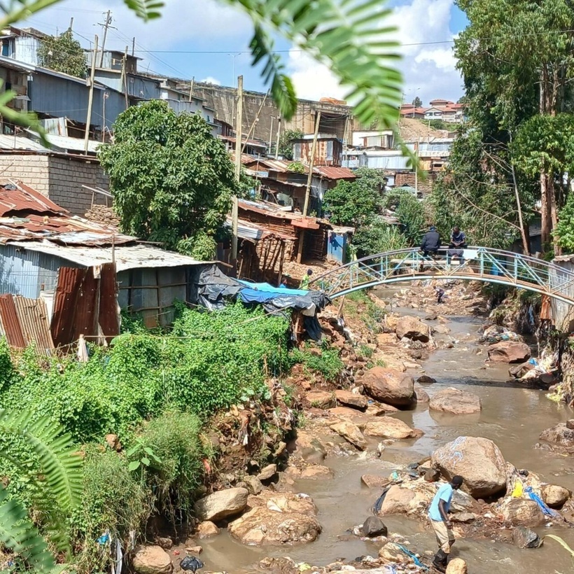 Kenya: les graves inondations à Nairobi menacent de faire céder un barrage