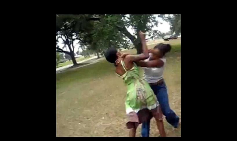 Mbour : la « awo » condamnée à quatre mois de prison avec sursis pour avoir lacéré le visage de sa coépouse Mbour : la « awo » condamnée à quatre mois de prison avec sursis pour avoir lacéré le visage de sa coépouse