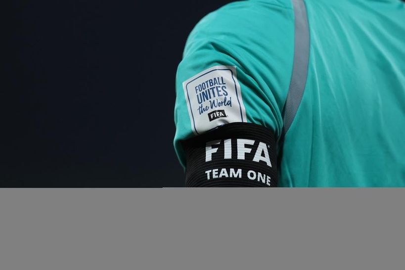  FIFA dévoile sa liste de la « Team One » : au total, 52 arbitres centraux, 88 arbitres assistants et 30 arbitres vidéo FIFA dévoile sa liste de la « Team One » : au total, 52 arbitres centraux, 88 arbitres assistants et 30 arbitres vidéo